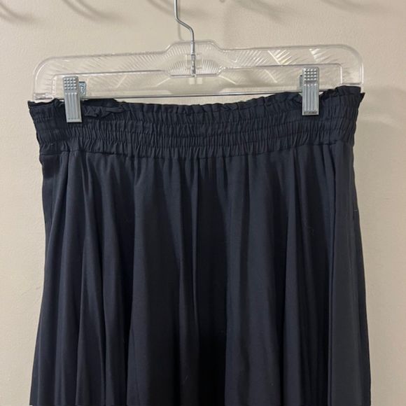 Vintage CYGNE Design Womens Black Elastic Waste Flowy Midi Skirt Rayon Sz SM - Picture 2 of 12